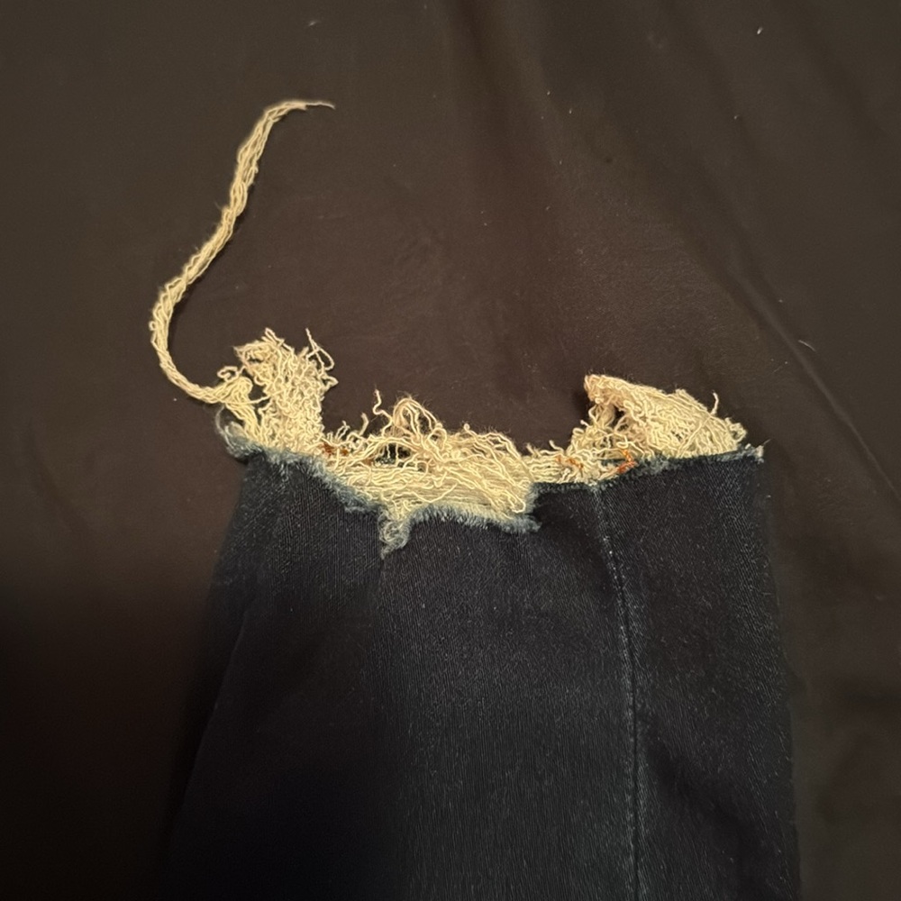American Eagle Outfitters Indigo Denim Jeans - Picture 4 of 8